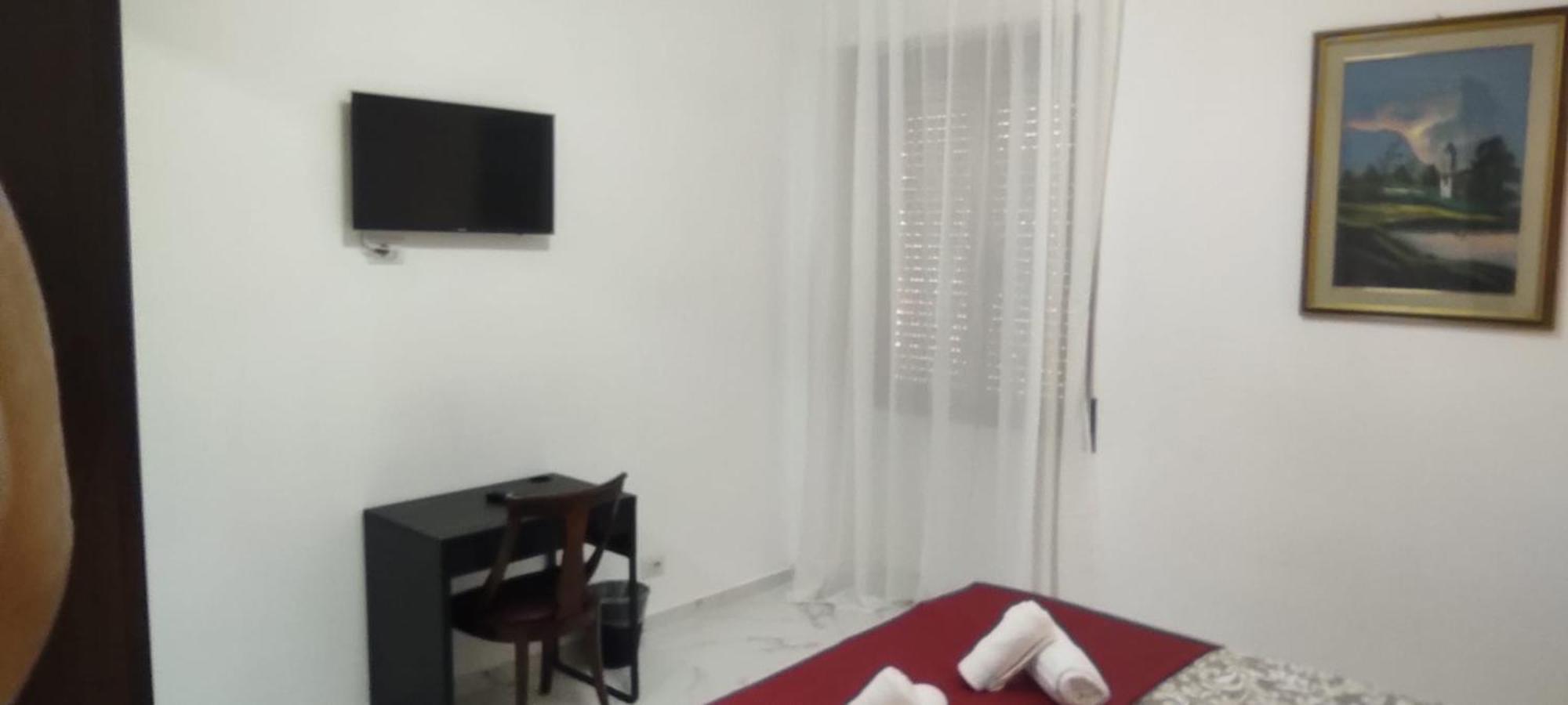 Bed and Breakfast Stazione Telese 41 Roma Exterior foto